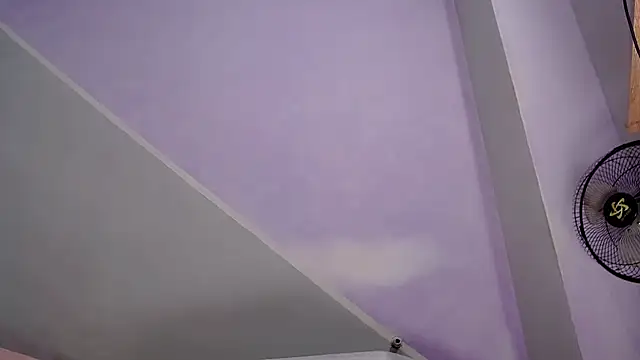 VioletGil Party  online show from 01.05.26