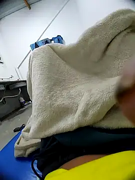 renatinhosilva68 online show from 10.12.25