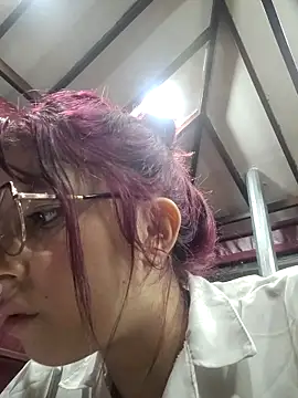 Snapshot of l0lita_sweet chatting on 10.14.25 l0lita sweet online show from 10.14.25