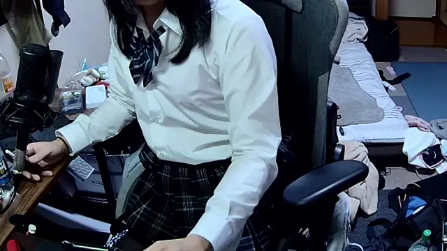 harinyanxxx online show from 04.18.26