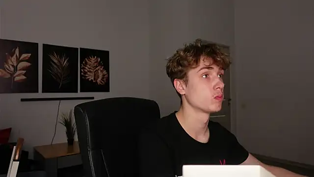 Nathan Rusu online show from 11.23.25