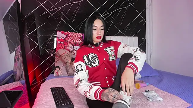 Snapshot of Candy_leilaa3 chatting on 02.05.26 Candy leilaa3 online show from 02.05.26