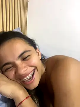 safadinhaquenteW online show from 10.15.25