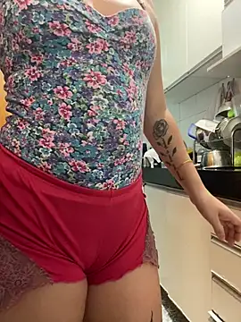 Starbunnysz online show from 05.10.26