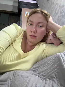 Snapshot of Barby_Kiss chatting on 10.12.25 Barby Kiss online show from 10.12.25