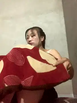 Snapshot of Linh_sexyy chatting on 10.17.25 Linh sexyy online show from 10.17.25