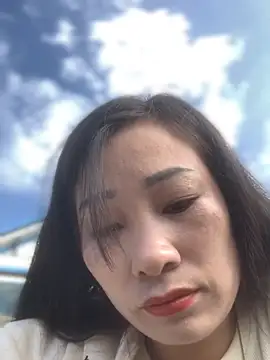 Snapshot of Linh_sexyy chatting on 11.14.25 Linh sexyy online show from 11.14.25