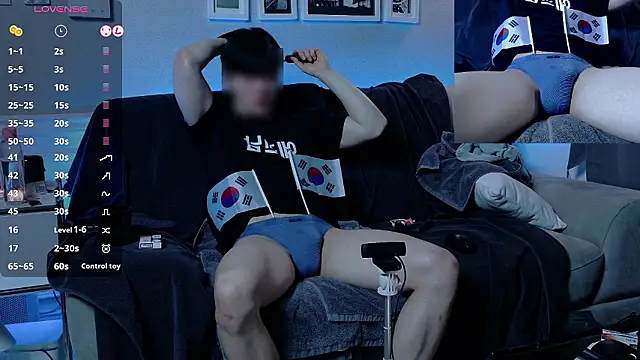 Snapshot of koreanboy2341 chatting on 03.02.26 koreanboy2341 online show from 03.02.26