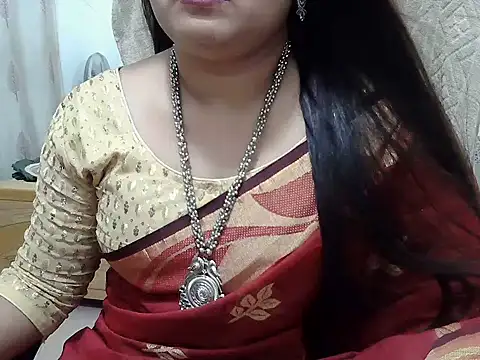 Snapshot of SexyRani2000 chatting on 06.28.26 SexyRani2000 online show from 06.28.26
