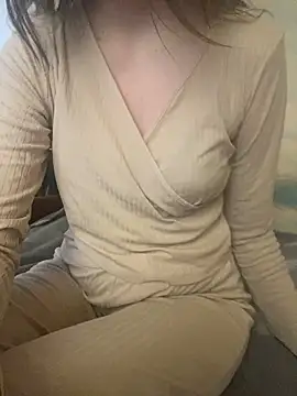 KittieCreme online show from 02.18.26