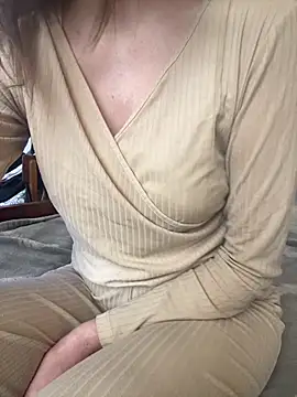 KittieCreme online show from 02.19.26