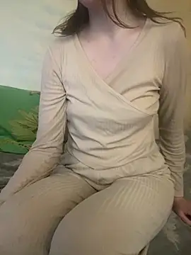 KittieCreme online show from 04.25.26