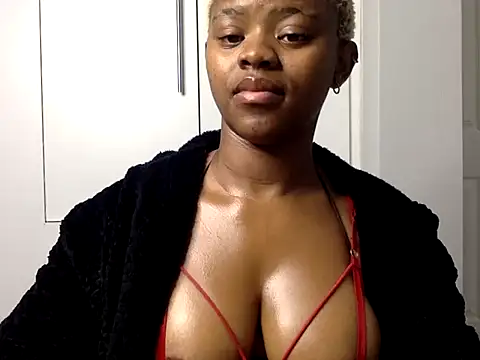 certifiedhottie2025 online show from 10.17.25