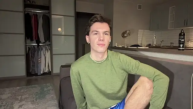 Snapshot of Jeremy1Scott chatting on 11.10.25 Jeremy1Scott online show from 11.10.25