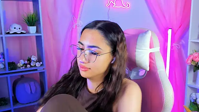 RebeckaThornton online show from 10.26.25