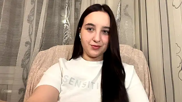 DaisyMolly online show from 11.20.25