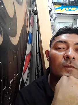 sexyandres 23 online show from 10.17.25