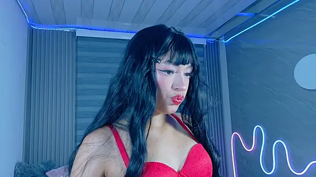 Naaomi cute online show from 10.18.25