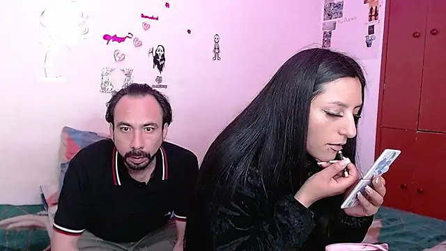 Isis Robert online show from 11.20.25