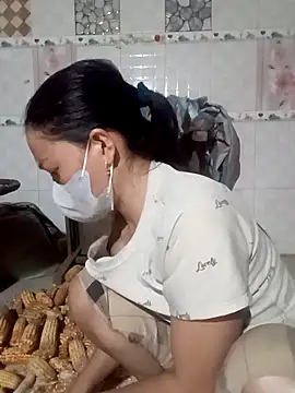 nat-tri online show from 10.15.25