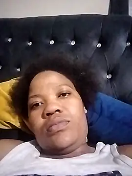 CaramelBoootie online show from 11.15.25