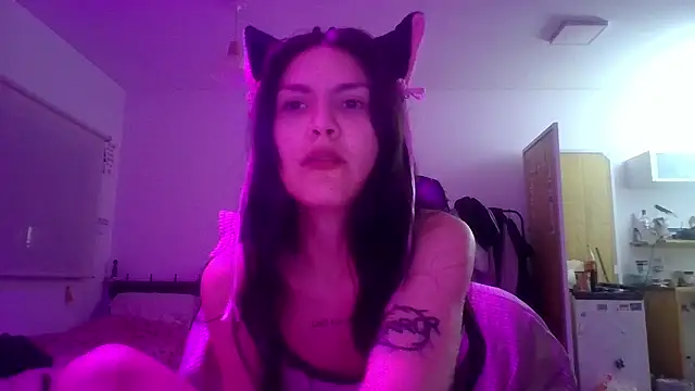 miapink33 online show from 01.16.26