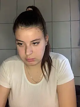 MiraCastellon online show from 11.27.25