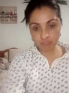 Mariapaula88 online show from 11.08.25