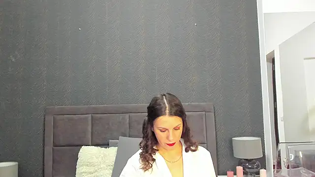 NattyCharm online show from 12.03.25