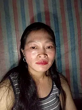 siusiu-00 online show from 10.18.25