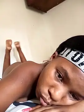 Snapshot of sexy-Noxy chatting on 02.01.26 sexy-Noxy online show from 02.01.26