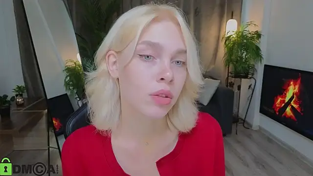 Alice Whiteflo online show from 10.14.25