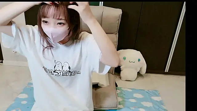 Snapshot of MIZUHO_05 chatting on 11.15.25 MIZUHO 05 online show from 11.15.25