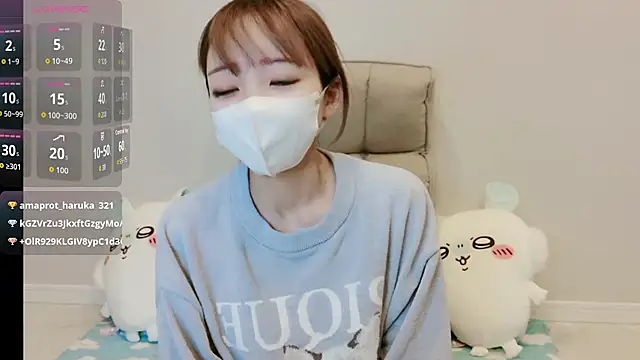 Snapshot of MIZUHO_05 chatting on 12.16.25 MIZUHO 05 online show from 12.16.25