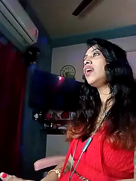 Snapshot of Darling_Annie chatting on 12.14.25 Darling Annie online show from 12.14.25