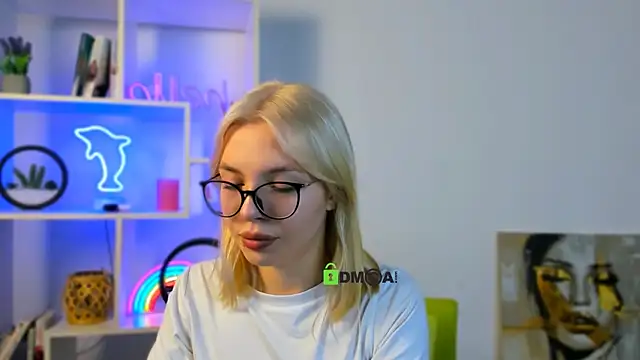 Snapshot of sendi_cais chatting on 12.18.25 sendi cais online show from 12.18.25