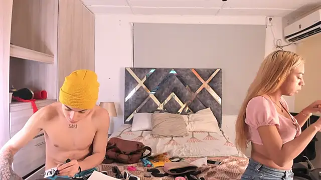 lily and wan online show from 10.18.25