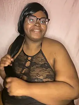 TheChubbySiren online show from 05.17.26
