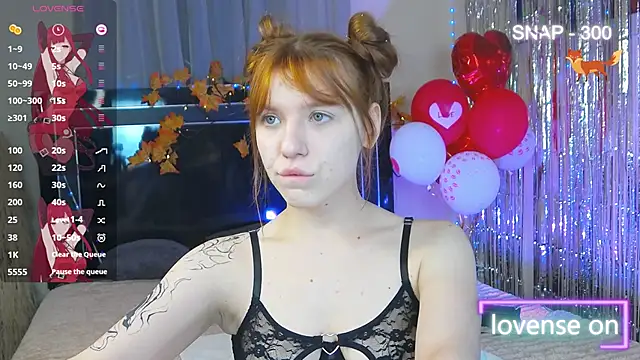 Snapshot of MeganNewCat chatting on 02.23.26 MeganNewCat online show from 02.23.26