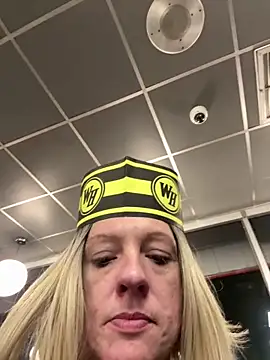 queenkelly1234 online show from 02.20.26