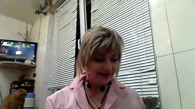 Lia Ray online show from 10.14.25