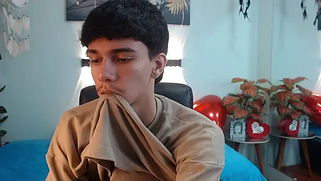 AmethystShadow17 online show from 04.09.26