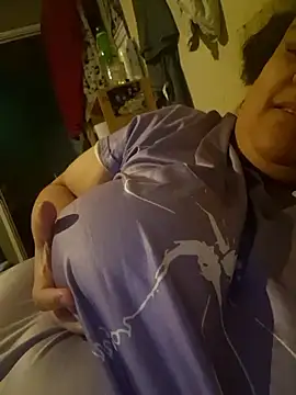 Snapshot of BigBusty_VoluptuousMilfX chatting on 11.22.25 BigBusty VoluptuousMilfX online show from 11.22.25