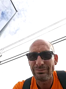 Snapshot of whateveruwanthowever chatting on 11.14.25 whateveruwanthowever online show from 11.14.25