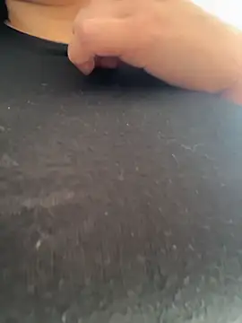 kassandra luxury online show from 11.17.25