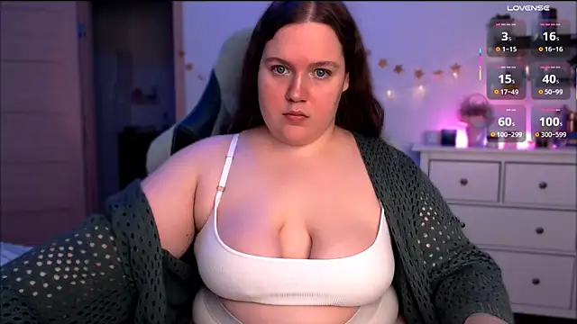 SummerTina online show from 02.19.25