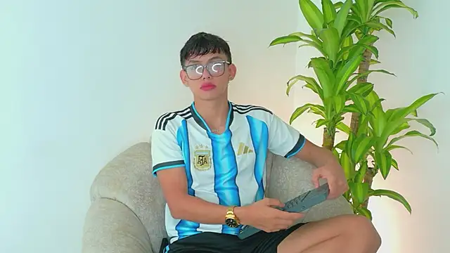 Axel Cody  online show from 05.02.26