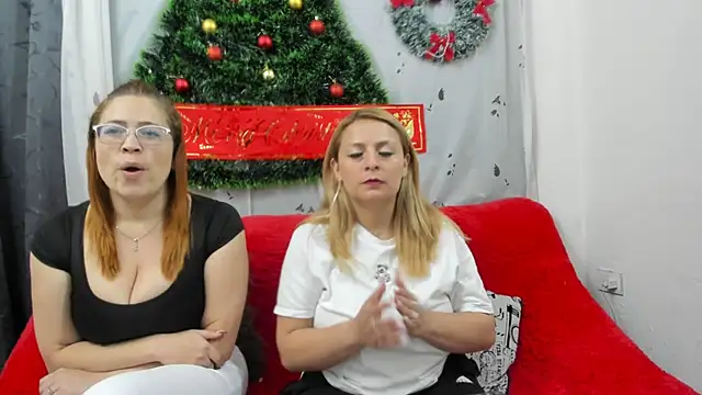 lesb milf online show from 12.27.24