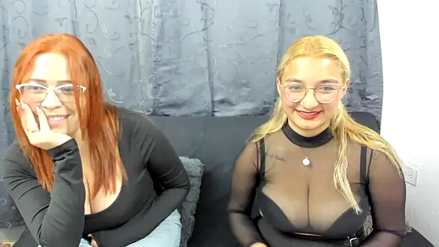 lesb milf online show from 02.11.25