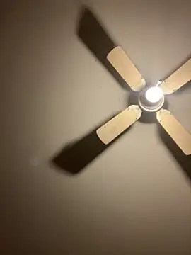 CarmeloA online show from 11.19.25